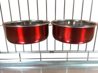 Ellie-Bo Pair of Medium Dog Bowls For Crates, Cages or Pens in Red